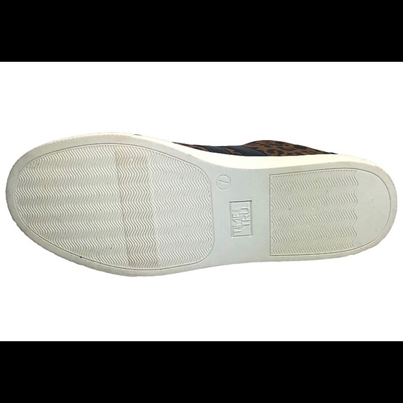 Court Leather Lace up Sneaker in Leopard & Black - Picture 4 of 4